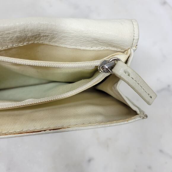 VTG Cow Leather Bi-fold Checkbook Wallet White Ivory Card Slots Simple Classic - Picture 15 of 16